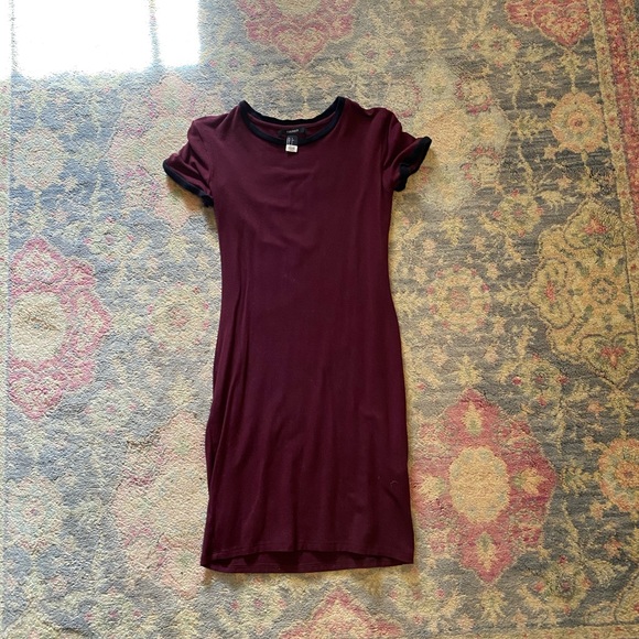 t-shirt dress - Picture 1 of 1